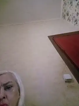 Julia20X online show from 07-08-26, 01:12