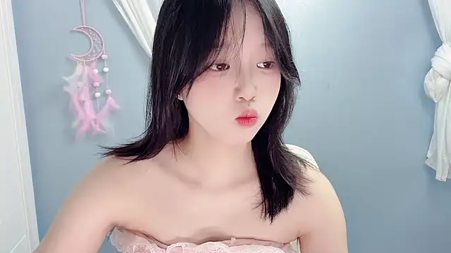 Xiaoqing00 online show from 06-17-26, 06:24