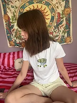 MyLovelyClitty online show from 07-24-26, 02:02