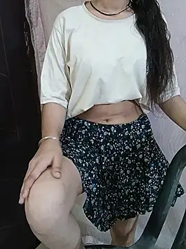 Baby-Doll  online show from 05-20-26, 04:09