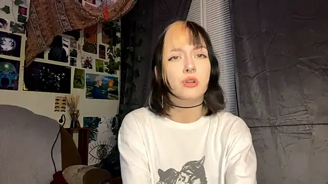 Snapshot of AllegraStaffieri chatting on 04-08-26, 09:16 AllegraStaffieri online show from 04-08-26, 09:16