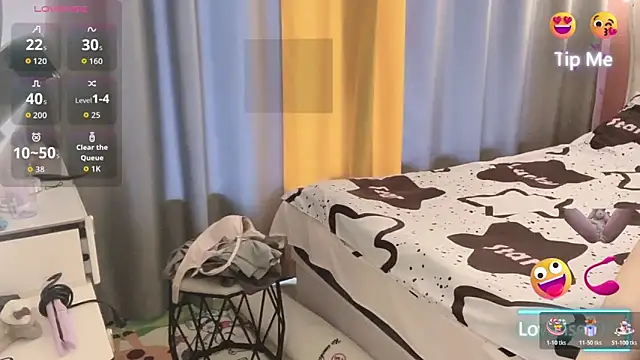 Snapshot of zhnly chatting on 04-09-26, 05:31 zhnly online show from 04-09-26, 05:31