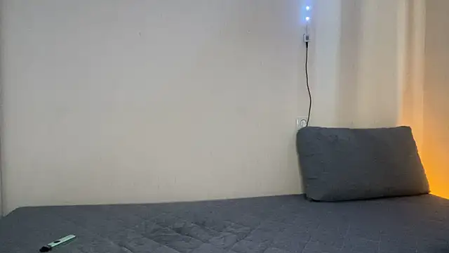 HotBabyCouple  online show from 06-05-26, 05:23