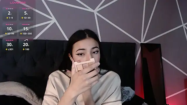 Violett1126 online show from 04-22-26, 03:57