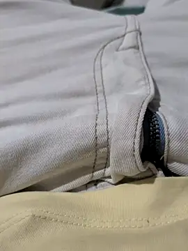 genzzi   online show from 04-24-26, 07:49