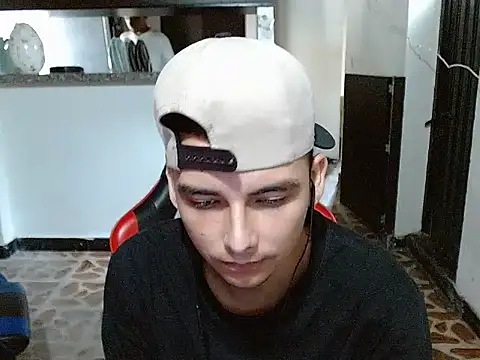 nino oregano online show from 06-22-26, 03:42