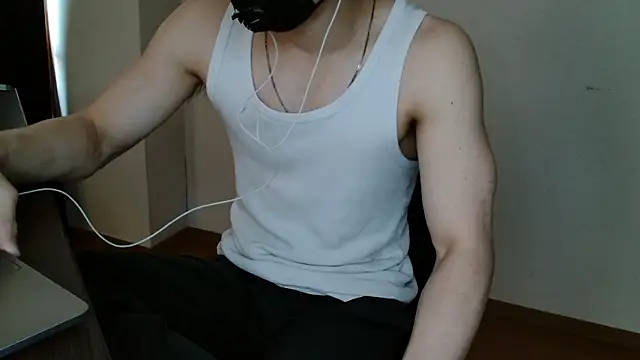 LEO1955 online show from 04-25-26, 07:11