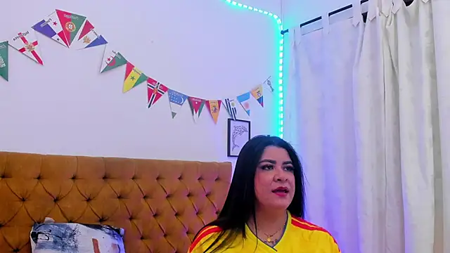 Katty West online show from 06-27-26, 07:42