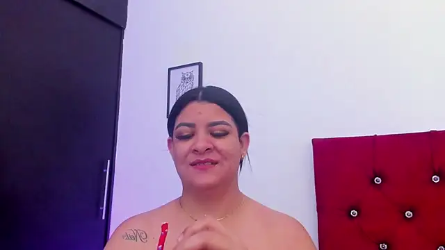Katty West online show from 05-11-26, 03:19