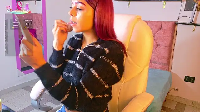 VelinaHoney online show from 06-12-26, 12:58