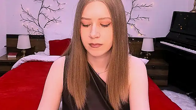 cheeky chick online show from 04-14-26, 01:16