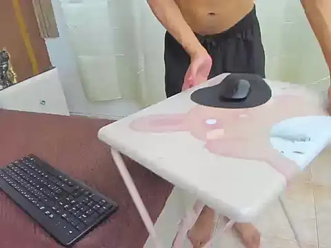 Snapshot of NobaCortez chatting on 04-09-26, 06:19 NobaCortez online show from 04-09-26, 06:19