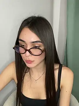 Snapshot of ItsAshly_ chatting on 04-13-26, 02:32 ItsAshly online show from 04-13-26, 02:32