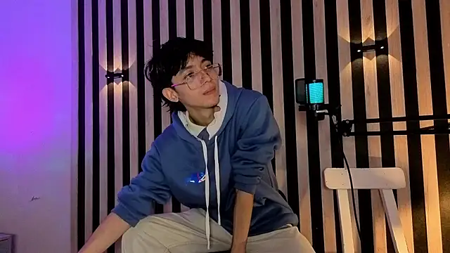Snapshot of Twink_Sebas7 chatting on 07-09-26, 12:15 Twink Sebas7 online show from 07-09-26, 12:15