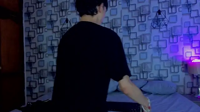 Snapshot of Twink_Sebas7 chatting on 06-24-26, 12:15 Twink Sebas7 online show from 06-24-26, 12:15