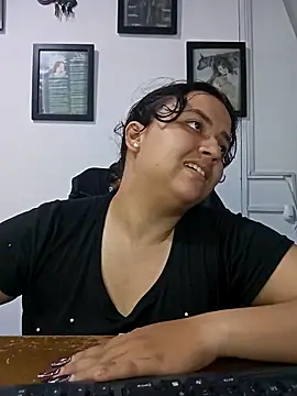 Cassle ibarra x online show from 04-16-26, 03:24