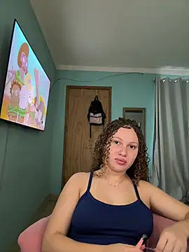 Snapshot of sophiiahot chatting on 05-29-26, 04:35 sophiiahot online show from 05-29-26, 04:35
