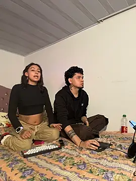 hotlatinocouple   online show from 04-23-26, 05:47