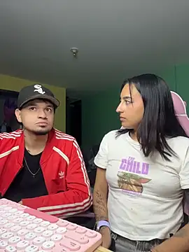 hotlatinocouple   online show from 05-29-26, 11:22