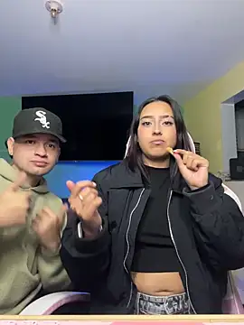 hotlatinocouple   online show from 06-28-26, 02:40