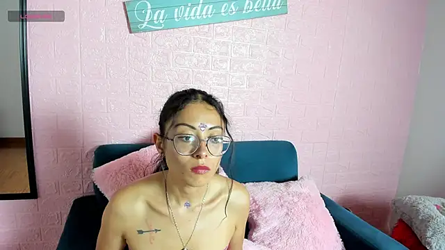 Kat santana online show from 04-11-26, 08:45