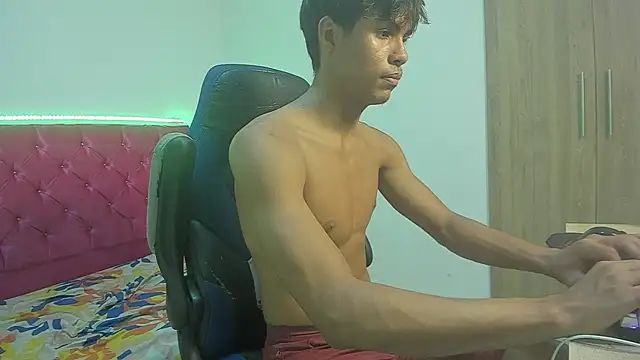 skinny sam online show from 04-24-26, 04:03