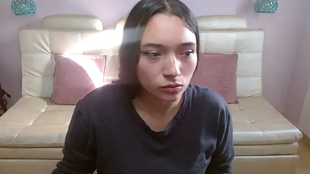 Marianne Cam online show from 05-07-26, 12:30