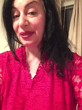 Snapshot of Lizzaa80 chatting on 05-06-26, 08:35 Lizzaa80 online show from 05-06-26, 08:35