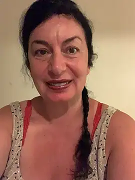 Lizzaa80 online show from 07-10-26, 07:58