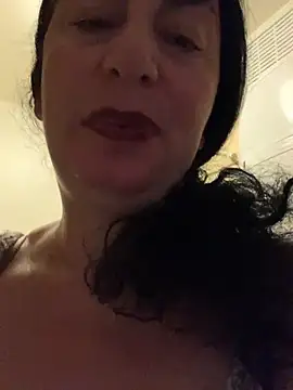 Lizzaa80 online show from 06-24-26, 06:06