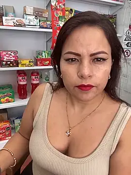 MIA ROSSEEE online show from 04-22-26, 01:29