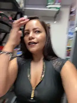 MIA ROSSEEE online show from 04-25-26, 01:14