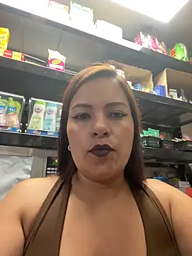 MIA ROSSEEE online show from 05-18-26, 01:05