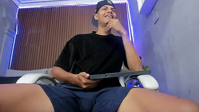 Omen20  online show from 04-10-26, 11:28