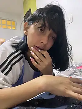 xoxo anny online show from 04-17-26, 01:08