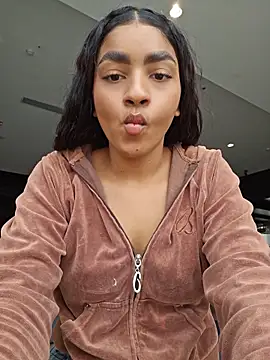 Milu Luthor online show from 05-04-26, 03:59