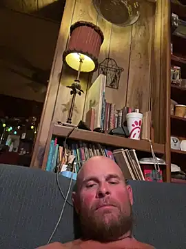 Snapshot of ripprapp52 chatting on 07-09-26, 03:40 ripprapp52 online show from 07-09-26, 03:40