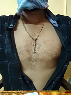 Snapshot of bullhottamil chatting on 04-11-26, 03:59 bullhottamil online show from 04-11-26, 03:59