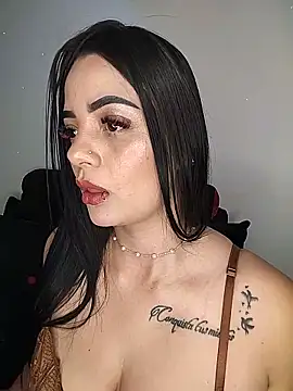 Snapshot of Luna_scarllet8 chatting on 06-02-26, 12:10 Luna scarllet8 online show from 06-02-26, 12:10