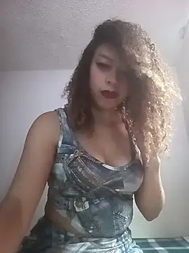 SweetJeii online show from 04-23-26, 06:31