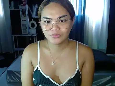 Kylie mortel online show from 04-10-26, 02:18