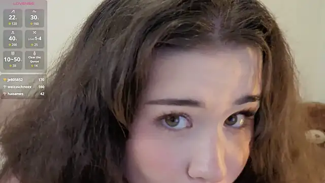 ChloeBlisss online show from 04-11-26, 07:45