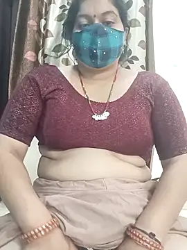 Snapshot of bhabhi-lovely chatting on 04-24-26, 03:36 bhabhi-lovely online show from 04-24-26, 03:36