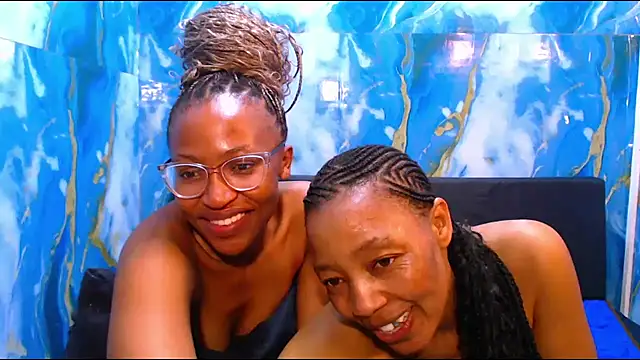 caramelchoco69 online show from 05-29-26, 08:04