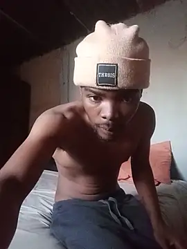Snapshot of Nkazimulz chatting on 06-15-26, 02:50 Nkazimulz online show from 06-15-26, 02:50