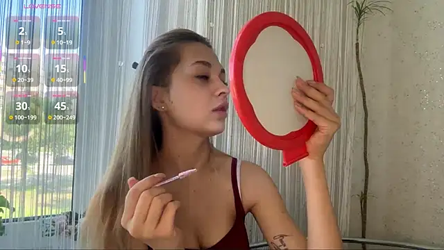 JoliPlatinums online show from 06-19-26, 06:19