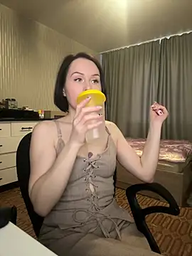 Hopefully  online show from 05-18-26, 06:07