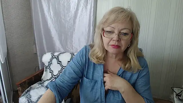 LavandaMay online show from 04-29-26, 10:52
