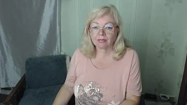 LavandaMay online show from 07-15-26, 08:16