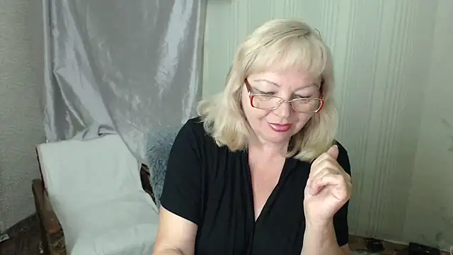 LavandaMay online show from 06-14-26, 07:59